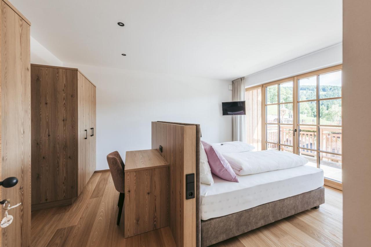 Doppelzimmer mit Balkon